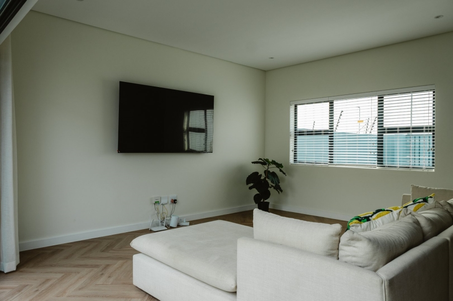 3 Bedroom Property for Sale in Sandown Western Cape